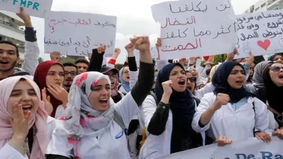 أزمة طلبة الطب.. برمجة جديدة للامتحانات والتزام بإلغاء العقوبات