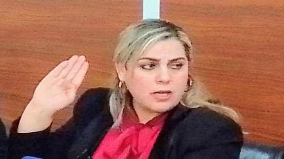 بسبب “اختلالات”.. عامل الرحامنة يفعل مسطرة عزل رئيسة جماعة بنجرير ونائبها