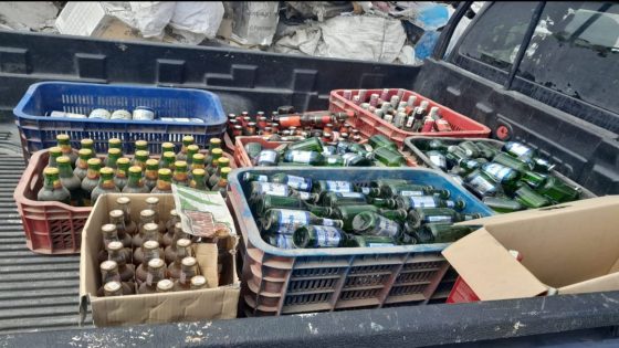 النيابة العامة بالمحمدية تشرف على إتلاف كميات كبيرة من الخمور المحجوزة بجماعة الشلالات