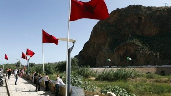 الجزائر تسمح بدخول مواطنيها إلى المغرب بطرق سرية