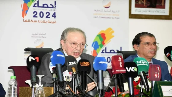 الحليمي يكشف سرقة لوحات إلكترونية