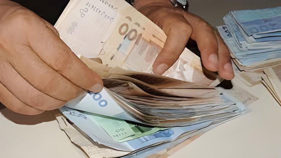 زيادة الأجور على الأفق: الحكومة تُقر تحسين دخل العمال في خطوة نحو عدالة اقتصادية