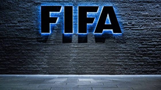 الفيفا يضع 13 ناديًا سعوديًا على قائمة الحظر: حل الأزمات مفتاح الانتقالات الشتوية