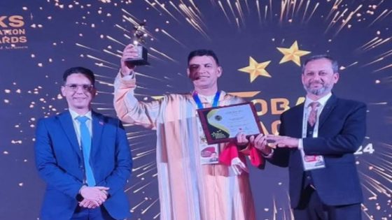 المعلم المغربي الذي جعل الرياضيات لعبة: مسعود عربية يتألق عالميًا بجائزة التميز التعليمي
