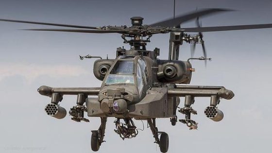 المغرب يستقبل أولى دفعات مروحيات الأباتشي AH-64E لتعزيز قدراته الدفاعية