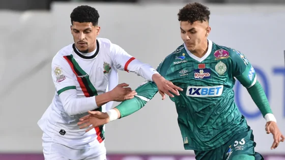 كلاسيكو بلا أهداف: الجيش الملكي والرجاء يتقاسمان النقاط في مباراة متوازنة