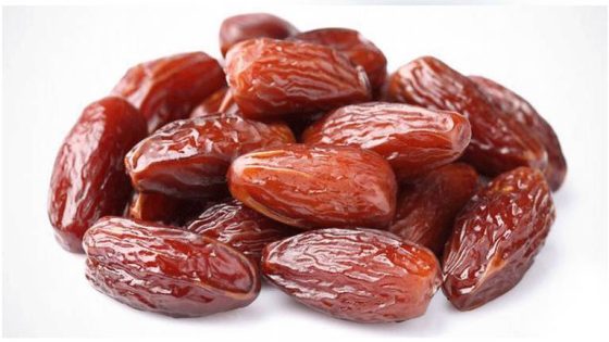 التمر: الغذاء السحري للصائمين في رمضان