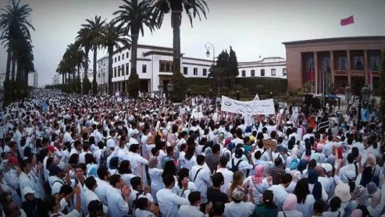 طلبة الطب والصيدلة يطالبون بحوار جاد مع الحكومة بعد تصاعد التوترات