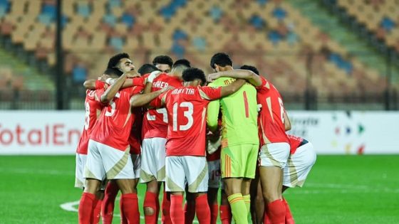 الأهلي يصعّد.. قمة الدوري مهددة والتوتر التحكيمي يبلغ ذروته!