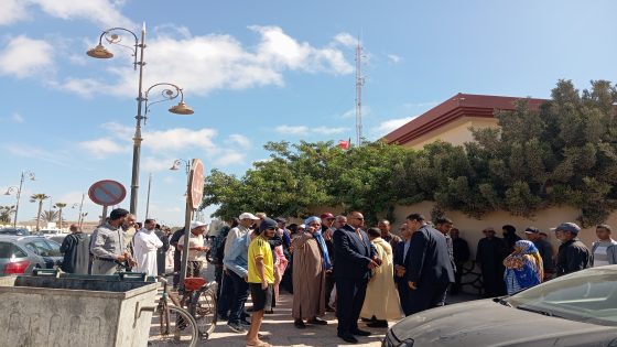 الداخلة تُطفئ “بركان الفواتير” بـ’اتفاق تاريخي: هل يُنهي الحوار “جشع” شركات الماء؟