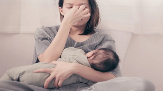 بين دموع الفرح والقلق الخفي: اكتئاب ما بعد الولادة ليس عيبًا بل نداء استغاثة