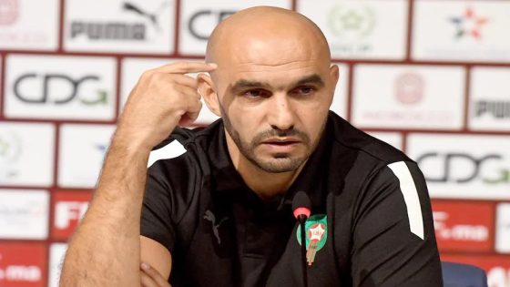 وليد الركراكي يصدم التغيير: استقرار الطاقم الفني هو مفتاح انتصار “أسود الأطلس” في أمم إفريقيا 2025