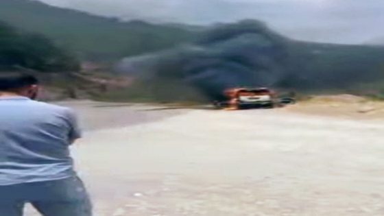 سيارة تشتعل فجأة بجماعة بني أحمد أموكزن.. الحريق يرعب الساكنة