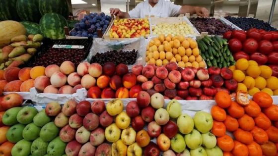 “فاكهة الصيف” تحترق بين جشع الباعة ومطامع معامل المربّى