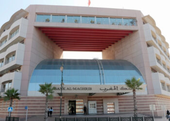 احتياطي المغرب من العملة الصعبة يرتفع ويعزز الثقة في الاستقرار المالي