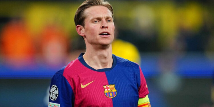 برشلونة ينتظر “نعم” دي يونغ: عقد معلق على نزاع صامت