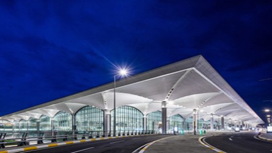41 يومًا في المجهول.. سوداني عالق في مطار إسطنبول يتحول إلى نسخة حية من The Terminal