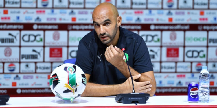 الركراكي يكشف أوراقه: جاهزية، خبرة، وهواجس دفاعية قبل موقعة النيجر وزامبيا