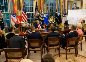 ترامب يرسم مشهدًا غير متوقع: من البيت الأبيض إلى قمة محتملة بين بوتين وزيلينسكي