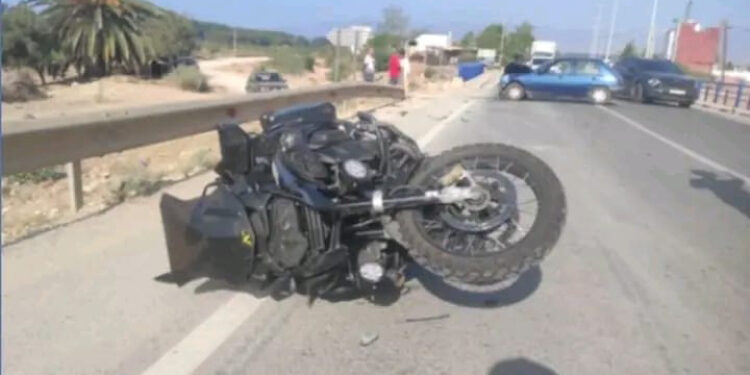 اصطدام عند بوابة البحر: لحظات رعب على طريق الحسيمة الساحلية