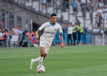 إسبانيول برشلونة يطرق باب مارسيليا: أوناحي في قلب مفاوضات الصيف