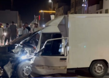 حادث سير خطير بالداخلة: سيارة نقل السمك تصطدم بسيارة أجرة