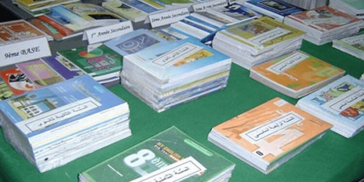سباق “الريادة” في الكتب المدرسية يُشعل حرب الأسعار ويُهدد الجودة