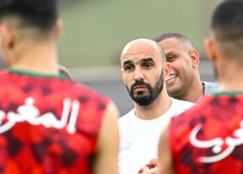 الركراكي يجهز تغييرات دفاعية قبل كأس أمم إفريقيا