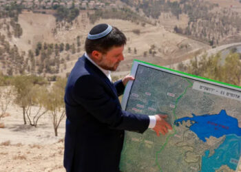 العالم يصطف ضد خطة إسرائيل لبناء 3400 وحدة استيطانية تهدد ما تبقى من حلم الدولة الفلسطينية