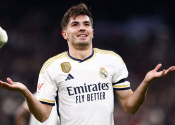 براهيم دياز بين نداء مورينيو وإغراءات مدريد.. نجم مغربي يُشعل الميركاتو