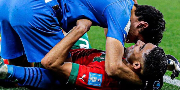 أشرف حكيمي.. من أحياء القنيطرة إلى منصة الكرة الذهبية