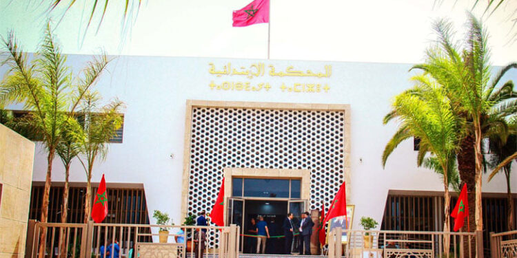 الداخلة تسجل سابقة قضائية: أول حكم بالعقوبات البديلة بدل السجن