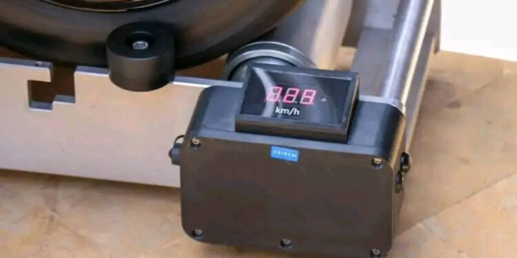 المغرب يضبط سرعات الدراجات النارية للحد من حوادث السير