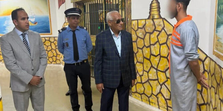 زيارة مفاجئة للتامك إلى سجن الداخلة 2 استعداداً لاحتفالية نصف قرن على المسيرة الخضراء