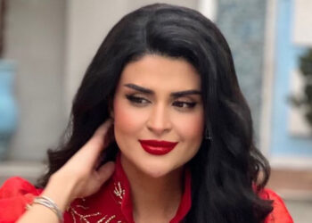 هل تستعد سلمى رشيد لإطلاق مفاجأة موسيقية تُعيد رسم مسارها الفني؟