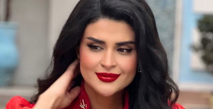 هل تستعد سلمى رشيد لإطلاق مفاجأة موسيقية تُعيد رسم مسارها الفني؟