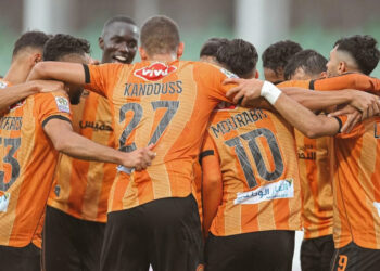 نهضة بركان يحسم التأهل بثلاثية ويعبر إلى الدور الثاني من دوري الأبطال