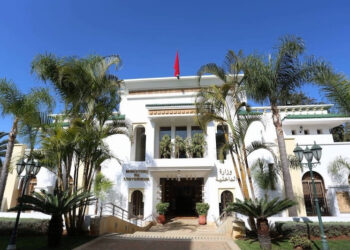 “الوسم الإلكتروني”.. الداخلية تدخل معركة الانضباط الإداري بسلاح الرقمنة والشفافية