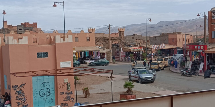 مركز أكدز يغرق في العشوائية: الفوضى تبتلع الشوارع والساكنة تصرخ بلا مجيب