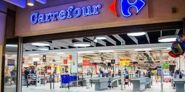 كارفور تنسحب من الكويت والبحرين: انسحاب صامت يكشف قوة المقاطعة العربية