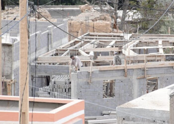 زلزال الحوز… عام ونصف بعد الكارثة: من الخيام إلى منازل آمنة