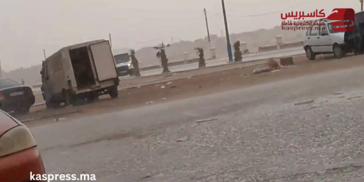 جثة متحللة داخل سيارة تُحوّل حيًّا هادئًا بالداخلة إلى مسرح استنفار أمني