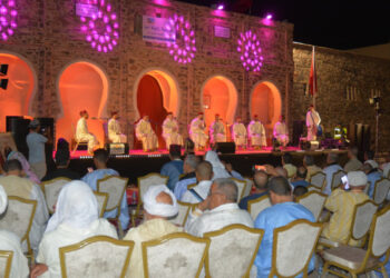 انطلاق موسم “ملكى الصالحين” في حضرة الذكر والوفاء للتقاليد المغربية
