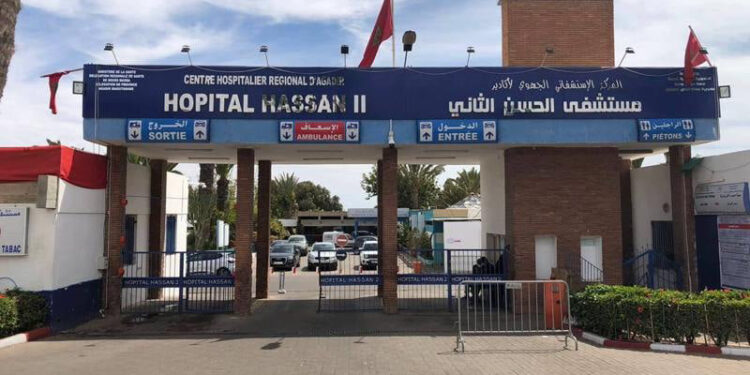 مستشفى الحسن الثاني بأكادير تحت الضغط: لجنة مركزية تبحث عن حلول لأزمة خانقة