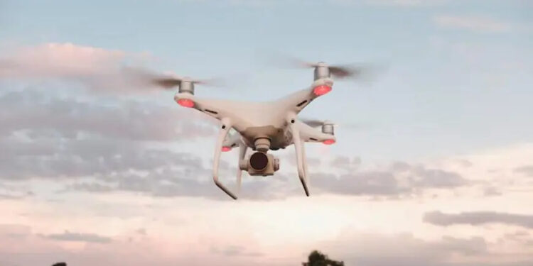 “درون” قرب الإقامة الملكية بمراكش يستنفر الأجهزة الأمنية