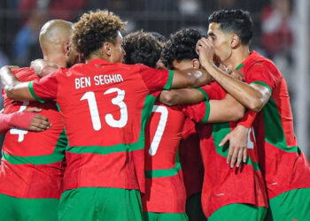 الركراكي يختار إفريقيا على أوروبا: استعدادات المغرب لـ”كان 2025″ تركز على المواجهات القارية
