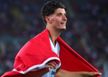 العزوزي يواجه الانتكاسة: إصابة جديدة تهدد بداية موسمه مع أوكسير