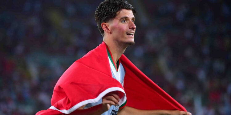 العزوزي يواجه الانتكاسة: إصابة جديدة تهدد بداية موسمه مع أوكسير