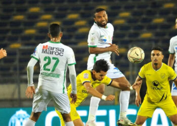 الرجاء والمغرب الفاسي يتعادلان في مواجهة مثيرة بالدوري الاحترافي