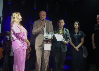 توفيق عمي… رجل الذاكرة الذي أضاء ليل الدار البيضاء بالوفاء للتراث